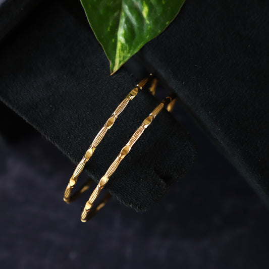 BETELNUT BANGLE