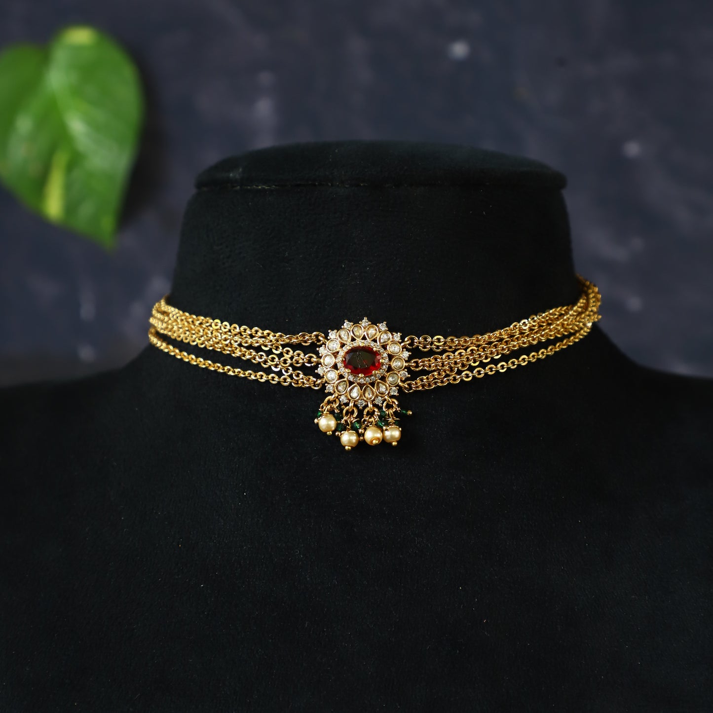ANISE NECKPIECE