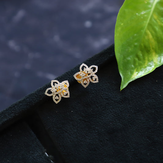 BUAHKERAS EARRING