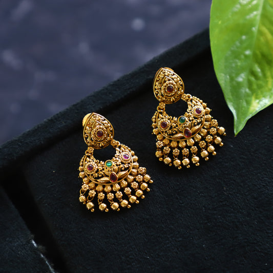 ALLUKA EARRING