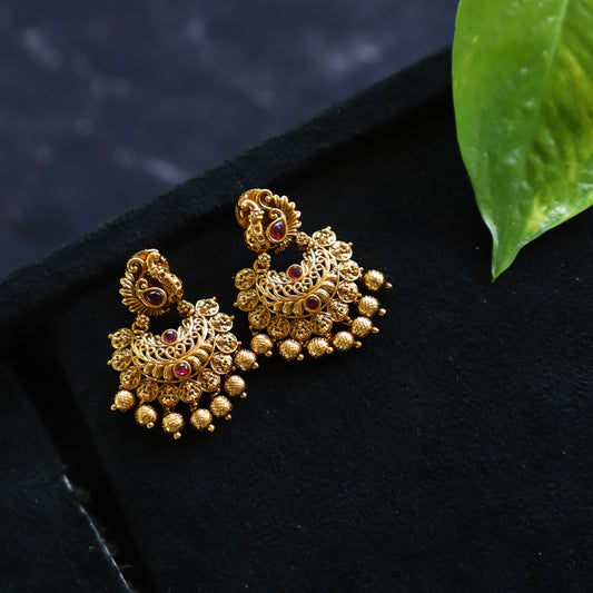 AJA EARRING