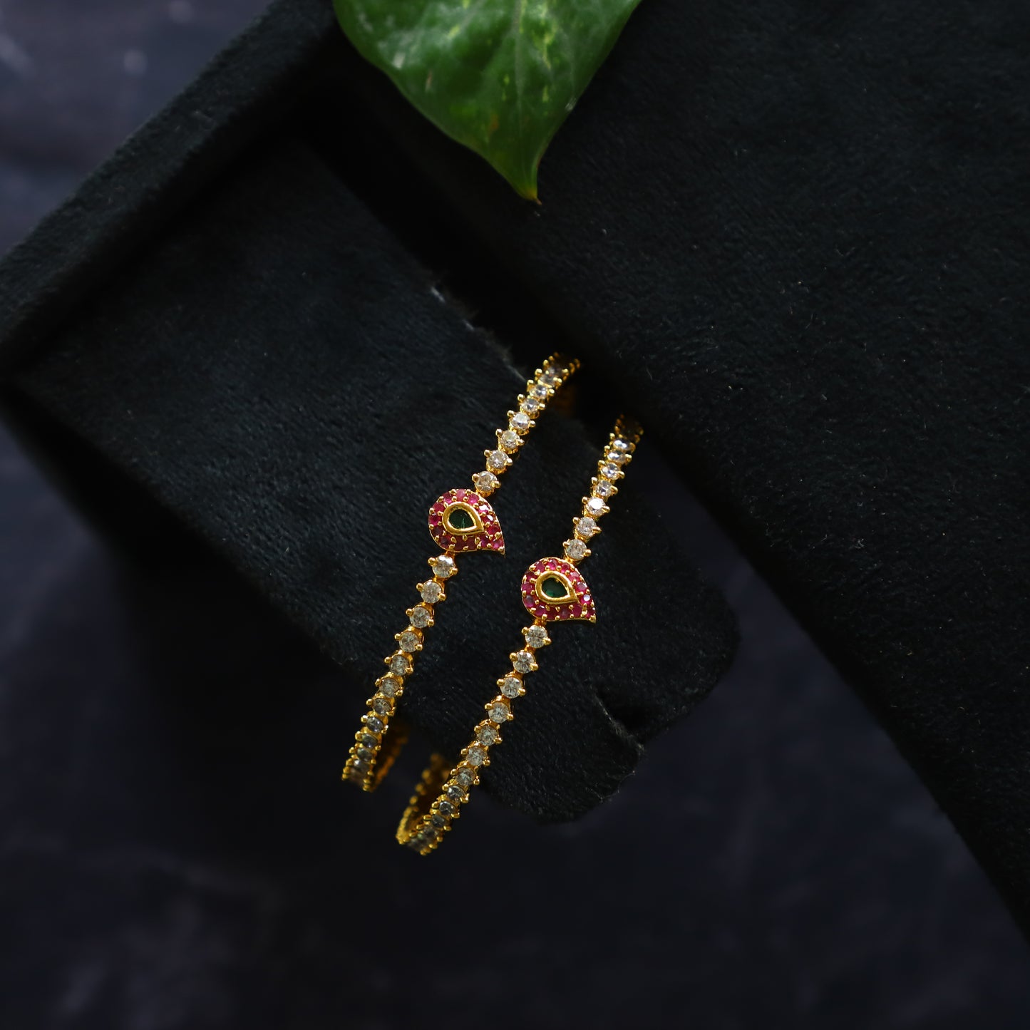 CAPELLA BANGLE