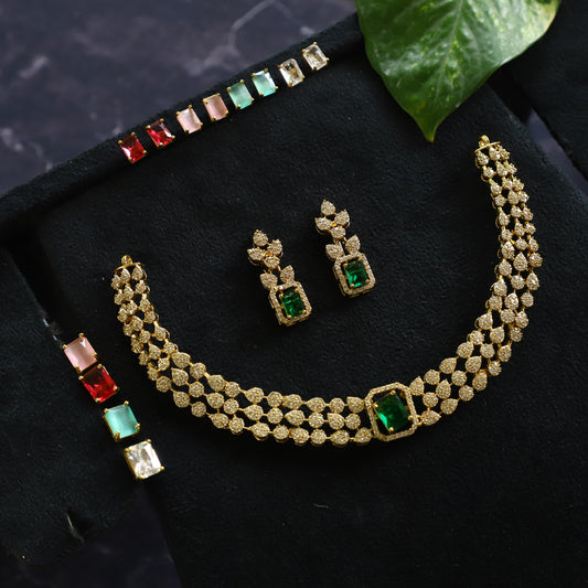 DAMIA NECKPIECE