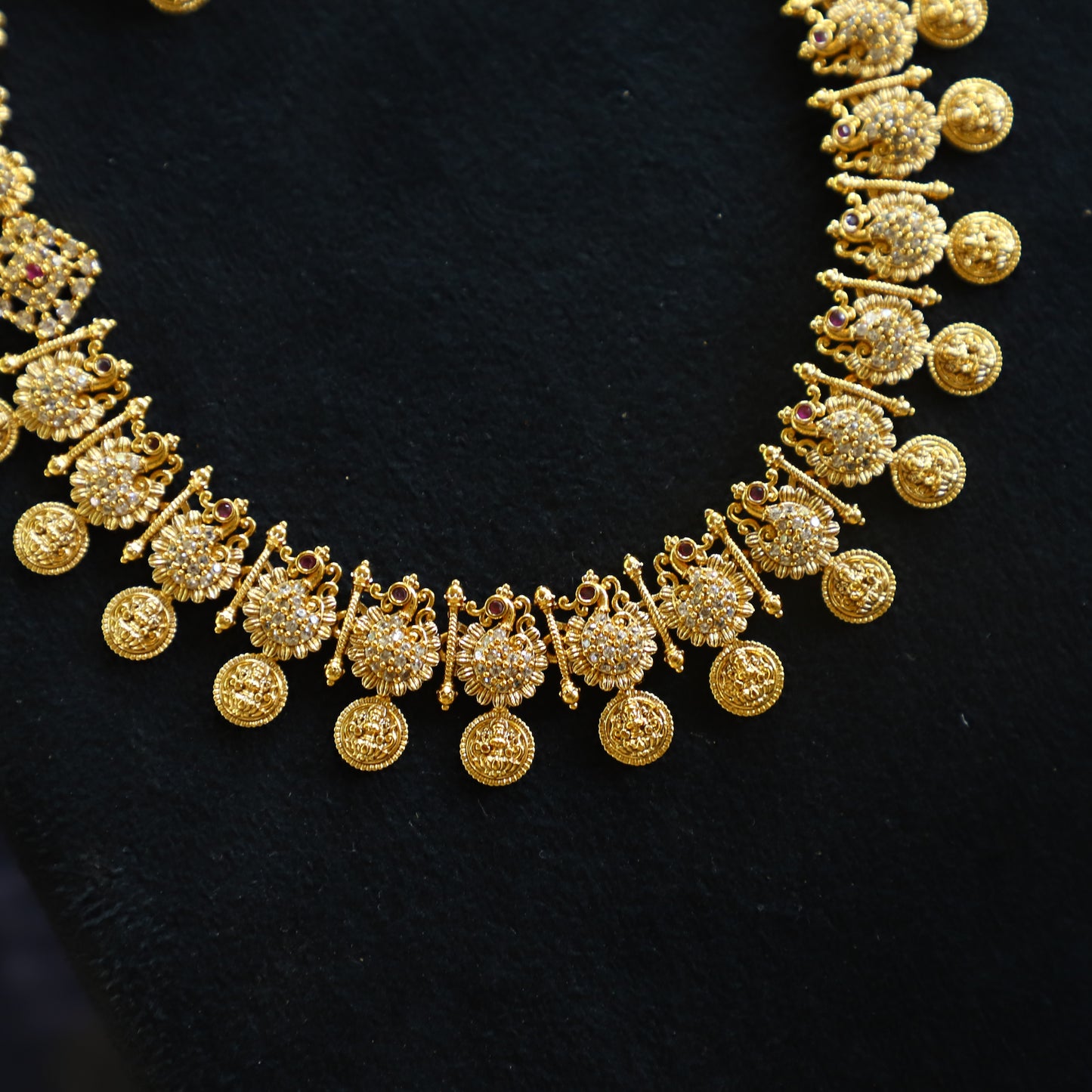 TANNER NECKPIECE