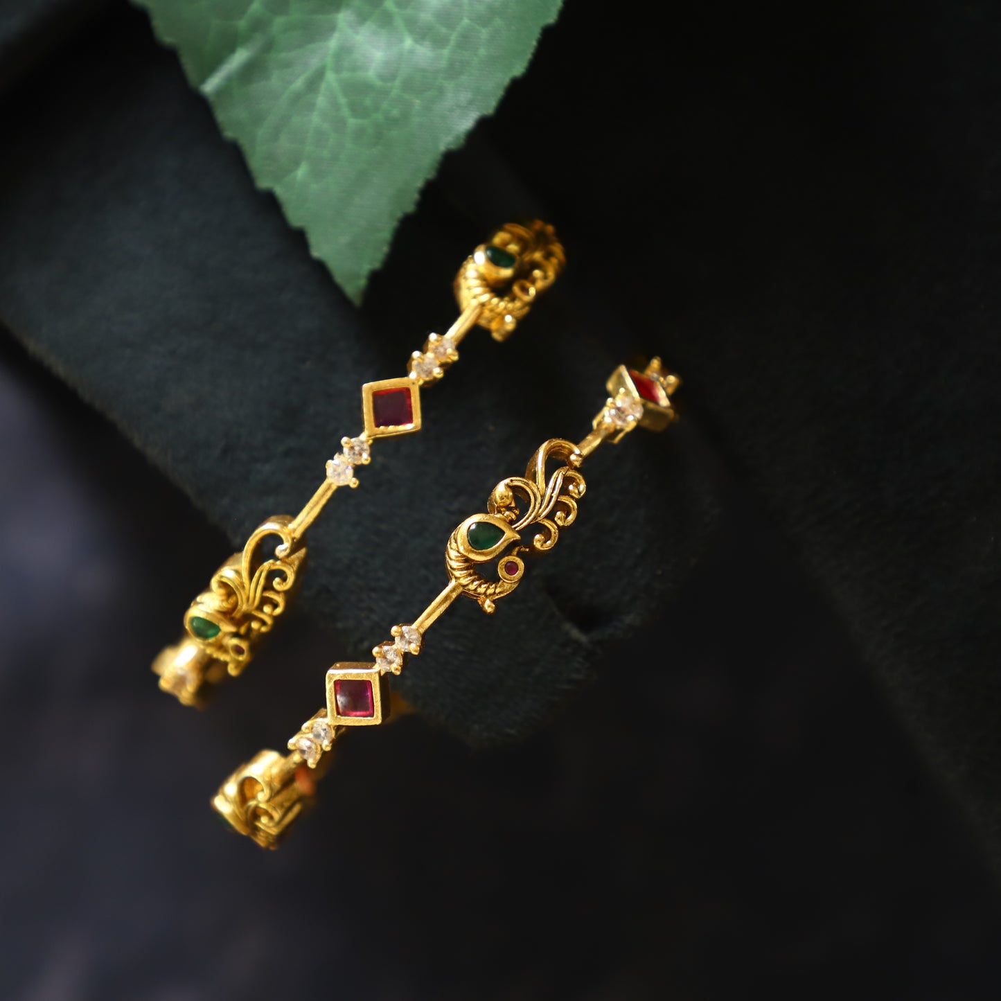TEDDY BANGLE