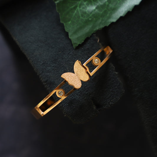 TIMNEH BRACELET