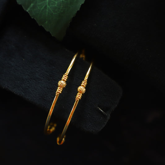 NAVIKA BANGLES