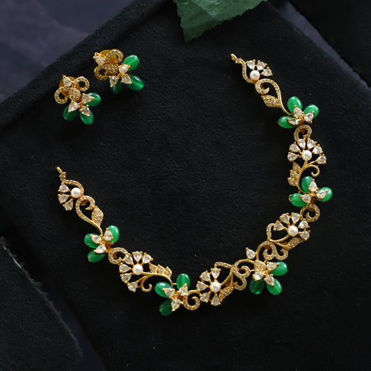 SONGBIRD NECKPIECE