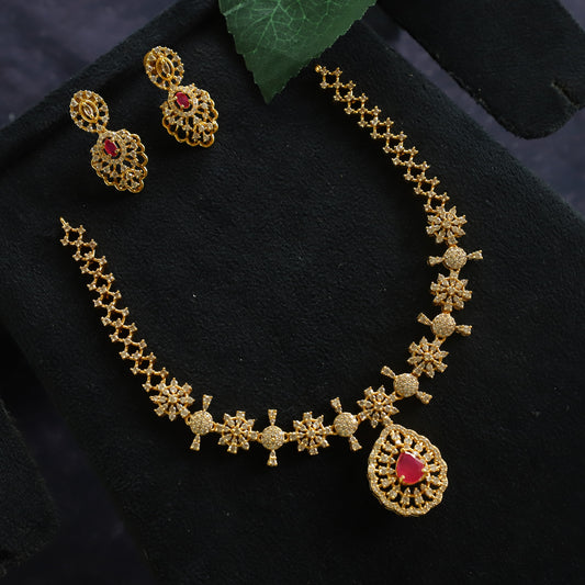 BLOSSOM NECKPIECE