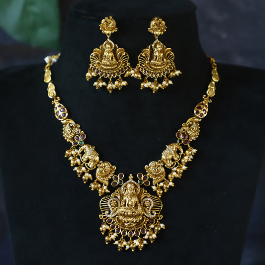 GAJA LAKSHMI NECKPIECE