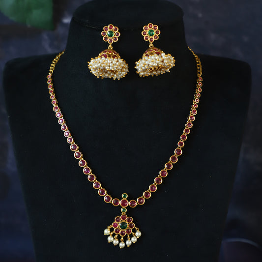 ELEGANT RUBY NECKPIECE
