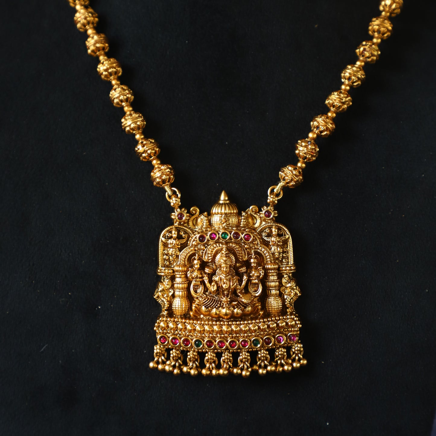 SEETHA NALLIKA MALA