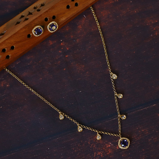 DRIZZLE NECKPIECE