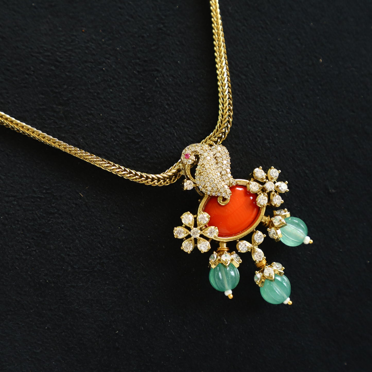 MAYURA PAVALAM NECKPIECE