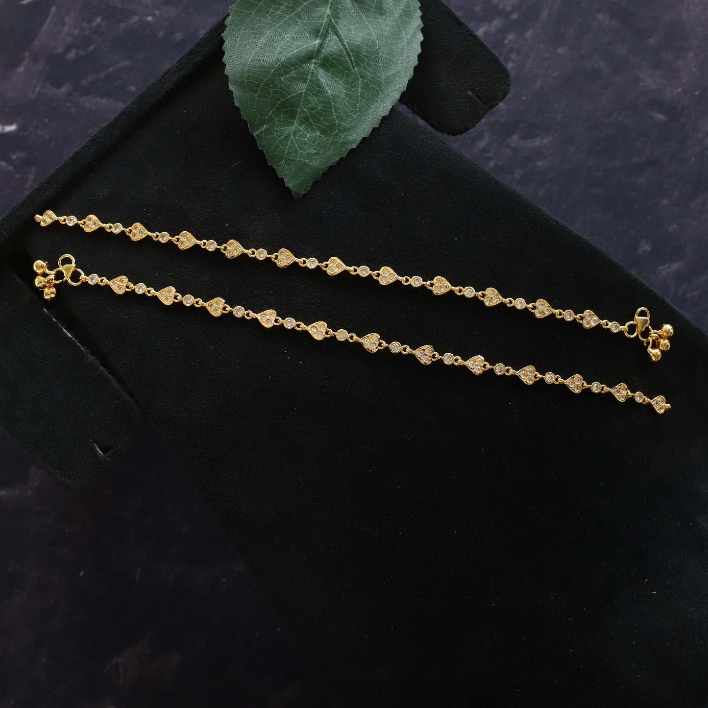 GERALD ANKLET
