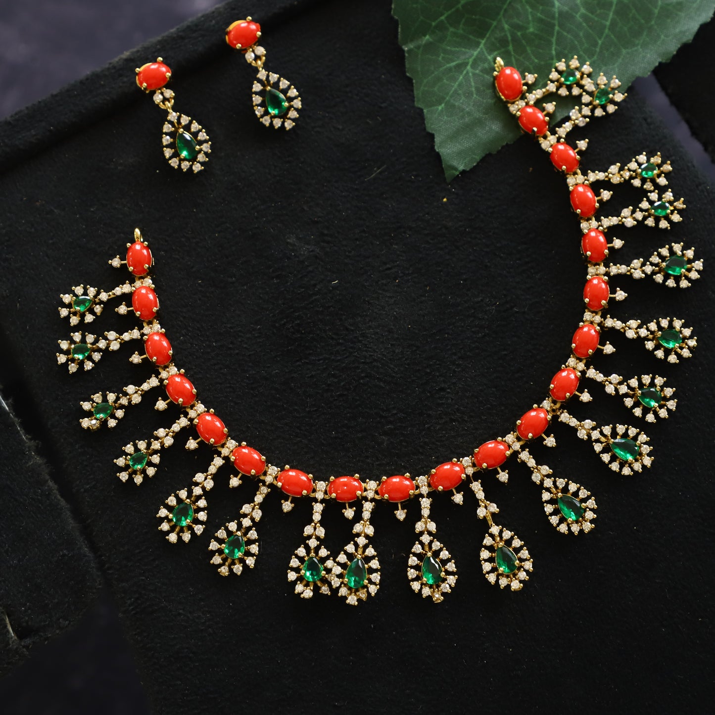 WARREN NECKPIECE