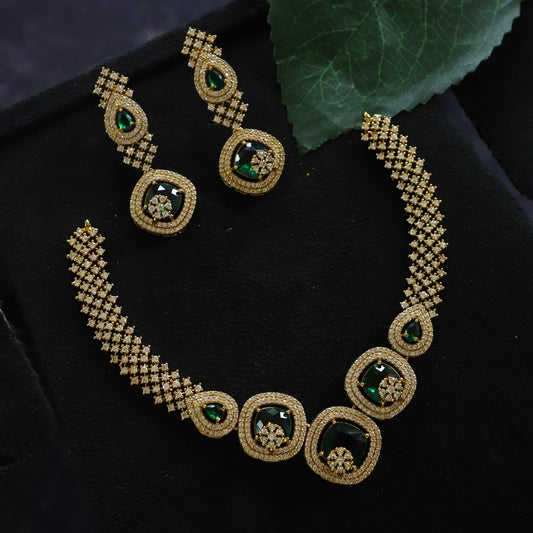 IAN NECKPIECE