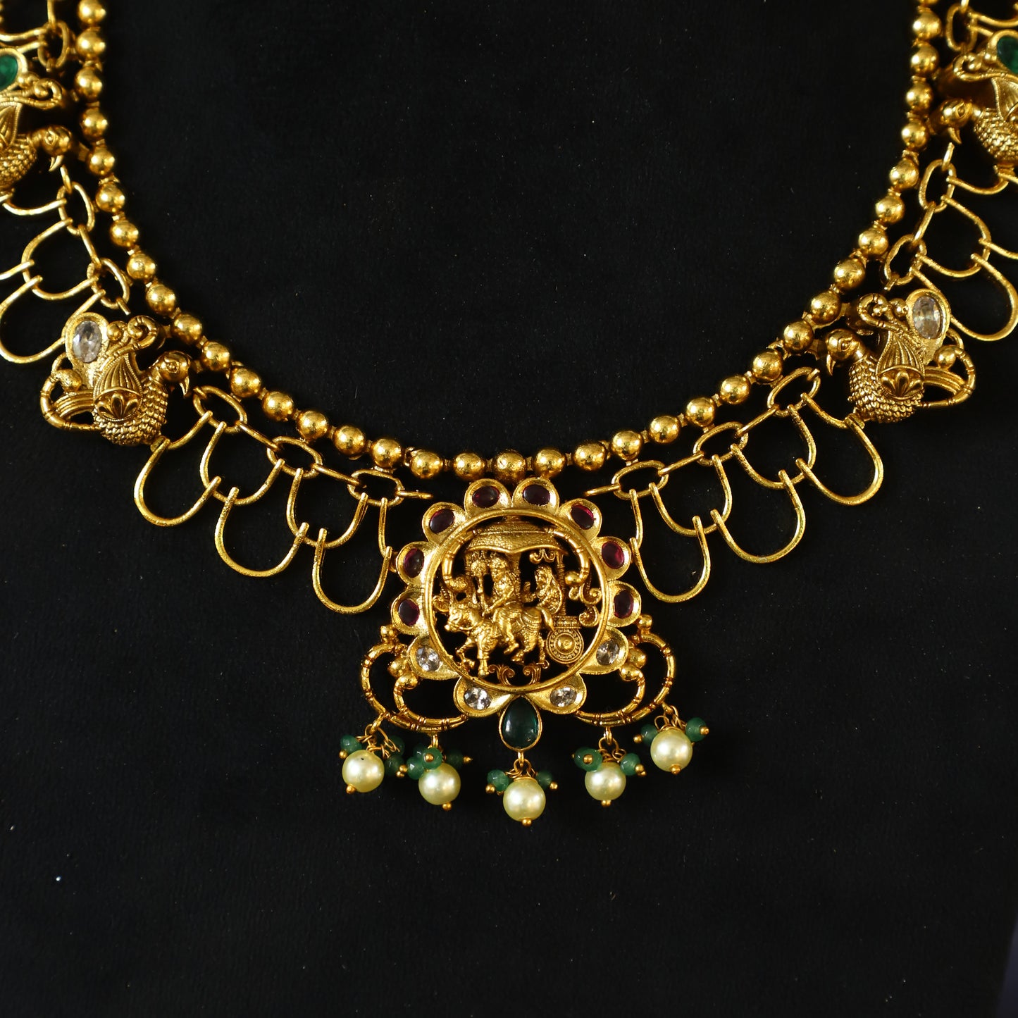 GARY NECKPIECE