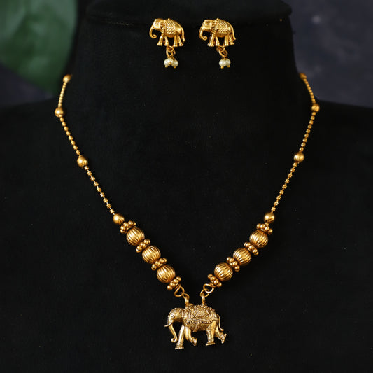 ELEPHANT DESIGN NECKPIECE