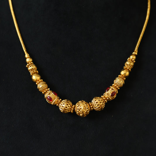 ANGUS NECKPIECE