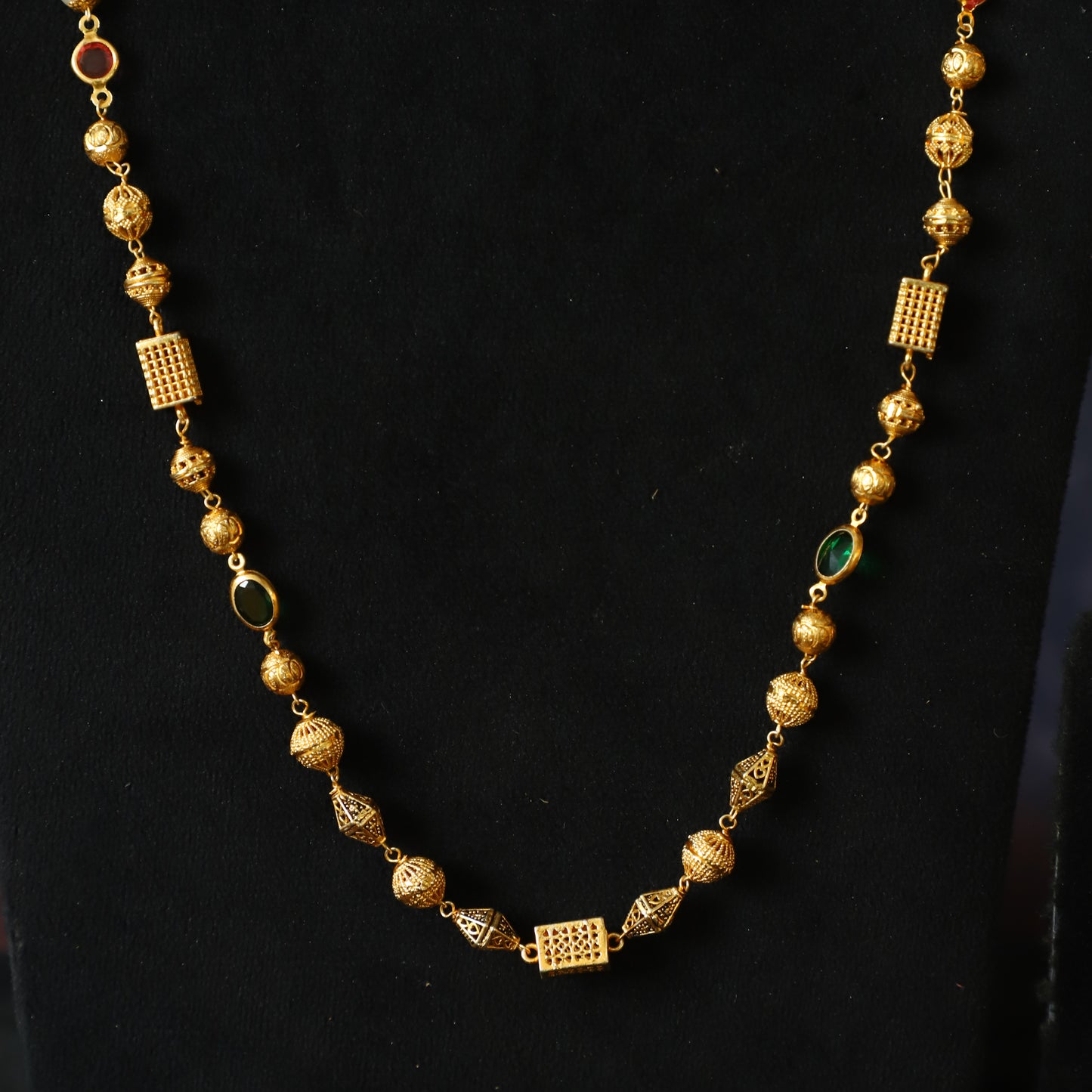 NAVARATHAN STONE BALL CHAIN