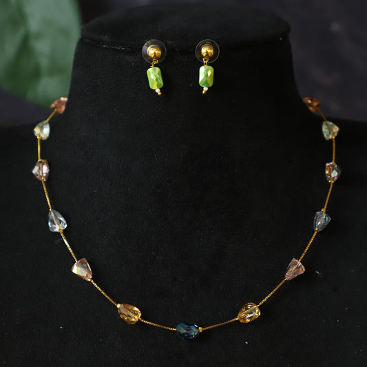 NATURAL STONE CHAINS
