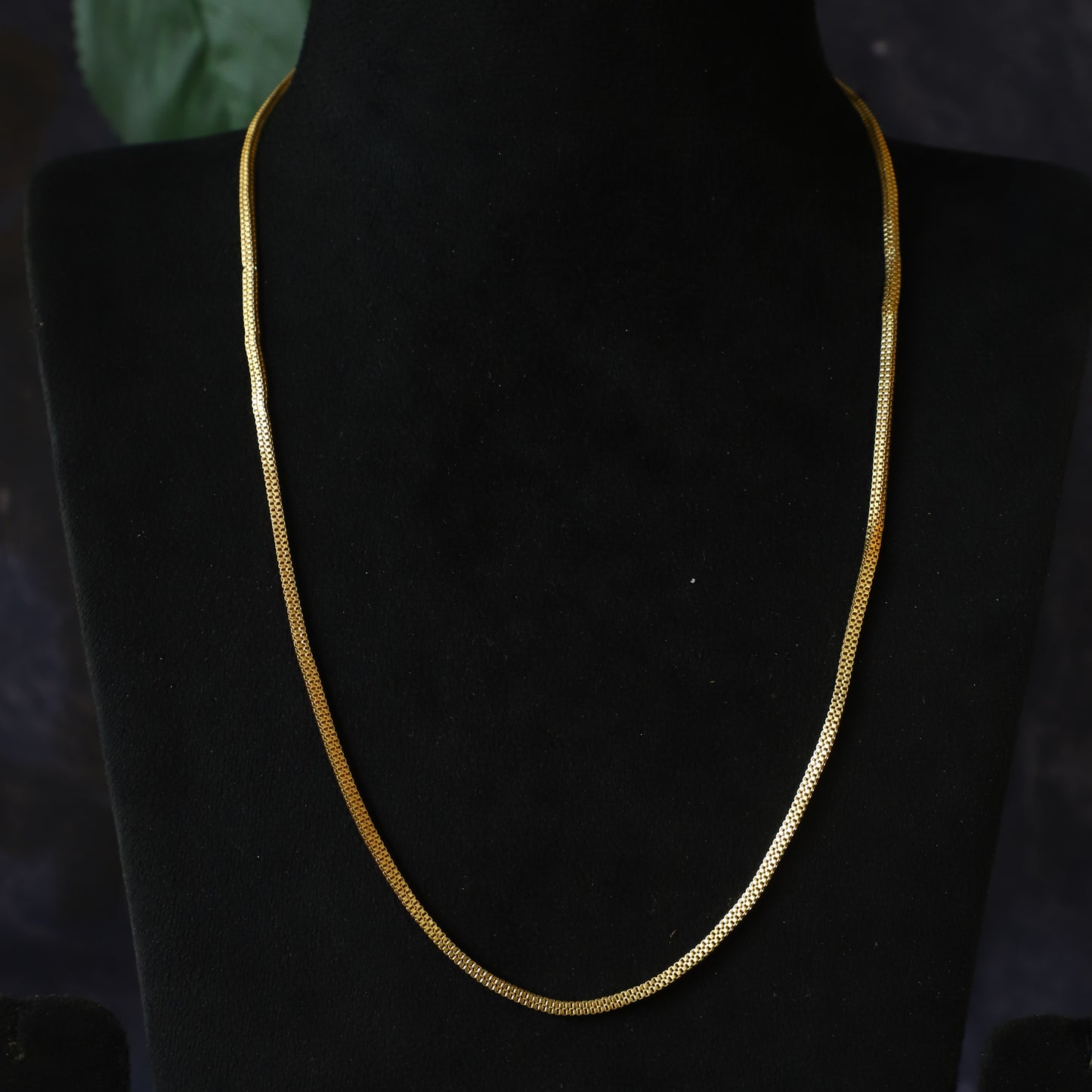 CLAUDE CHAIN
