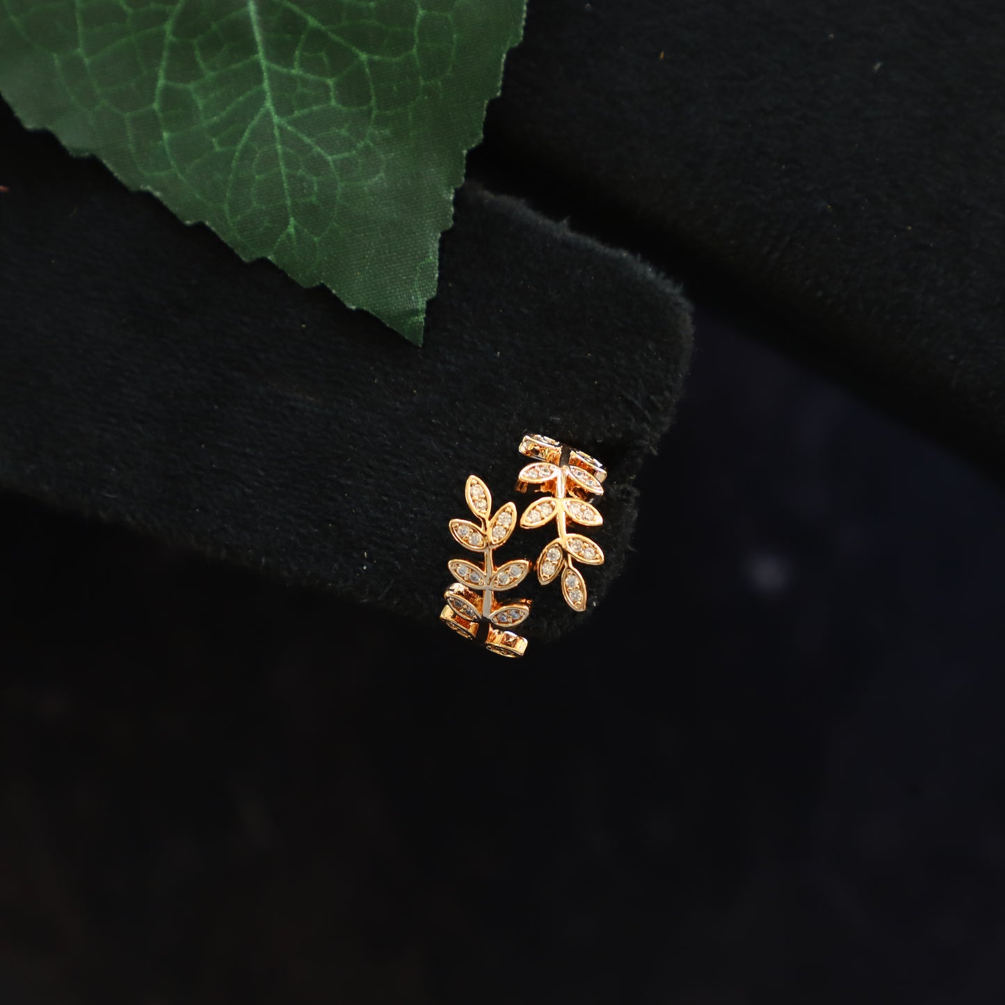 ANISH RING