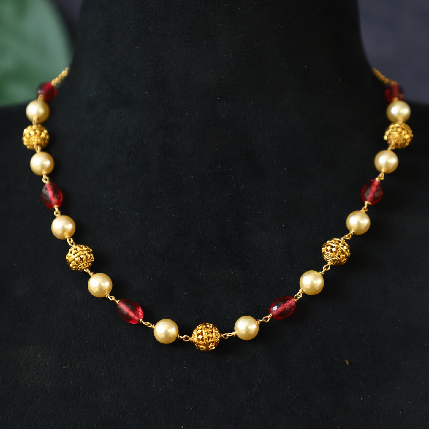MULTI PEARL CHAIN