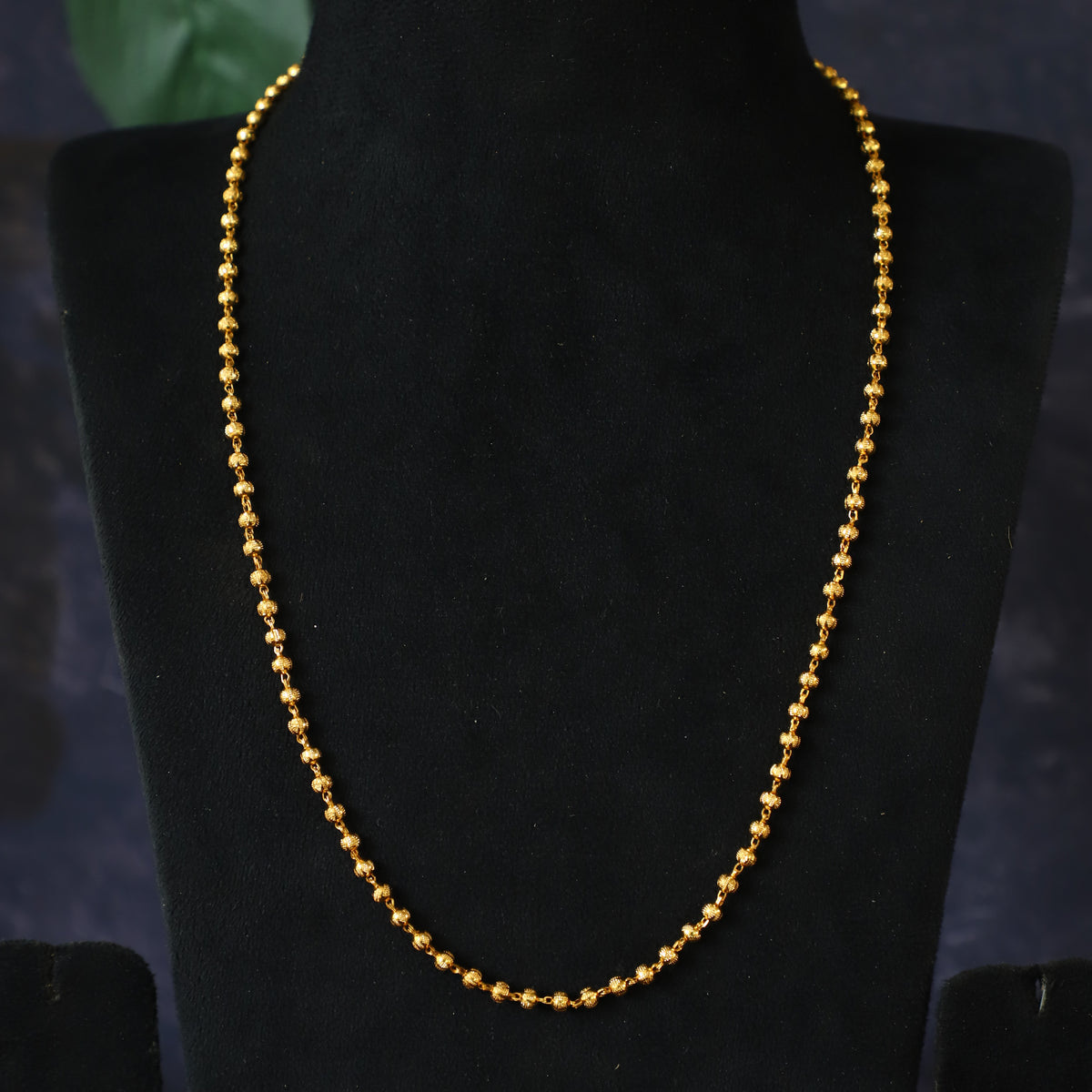 STYLISH BALL CHAIN
