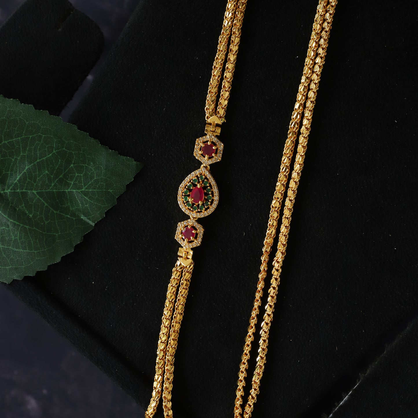 ISSAC CHAIN