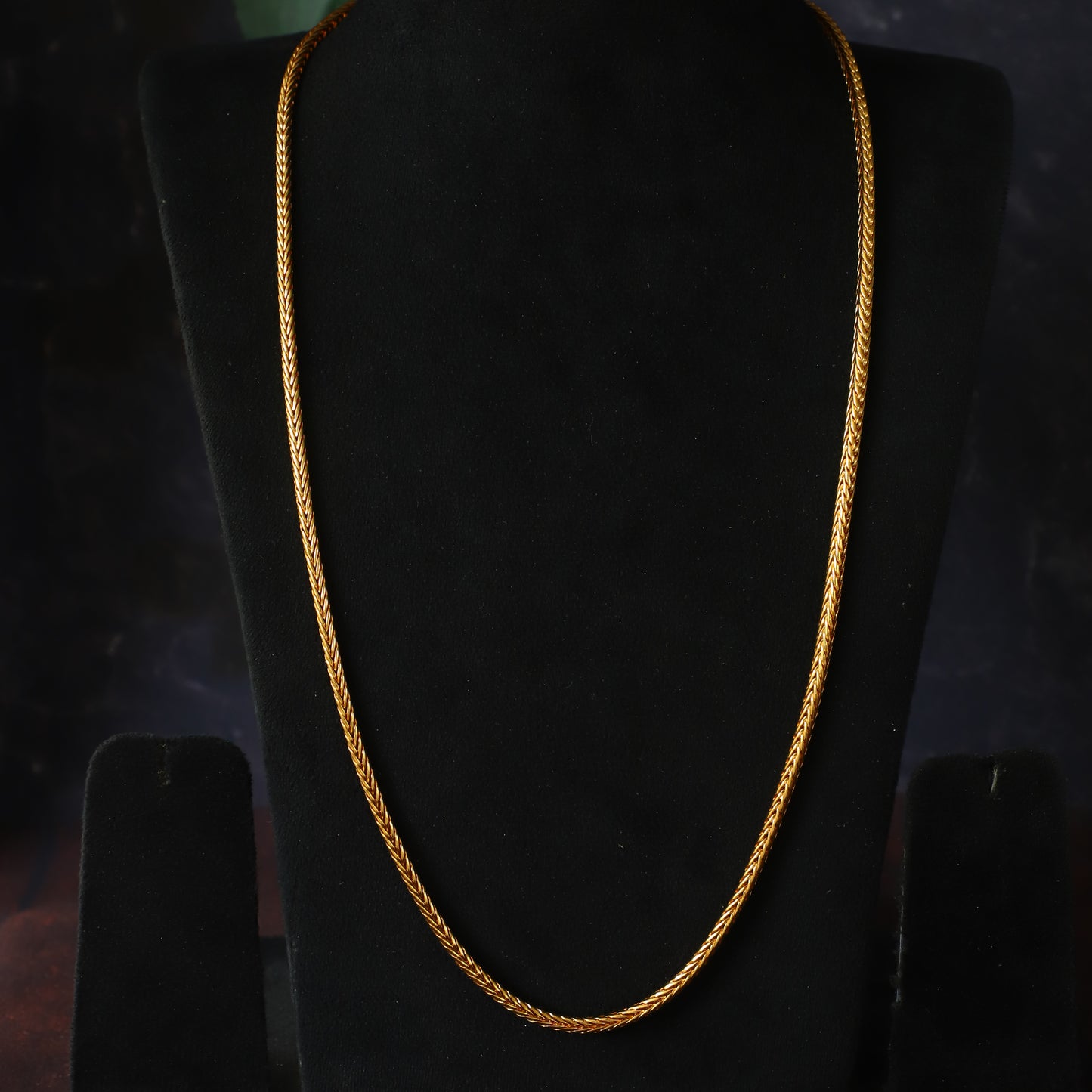 BENNETT CHAIN