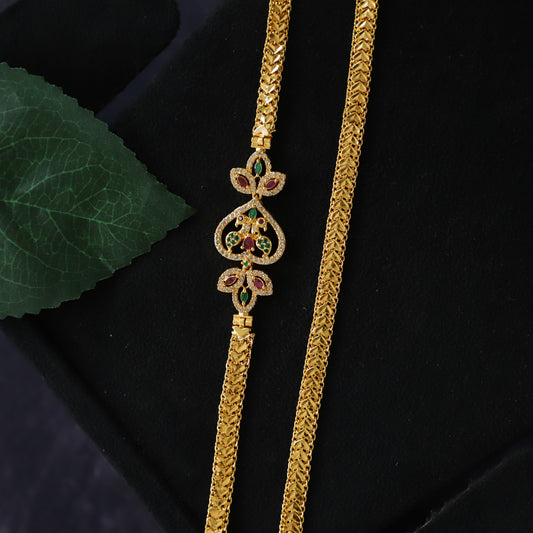 LINDA CHAIN
