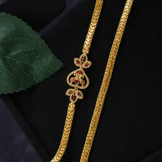 LINDA CHAIN