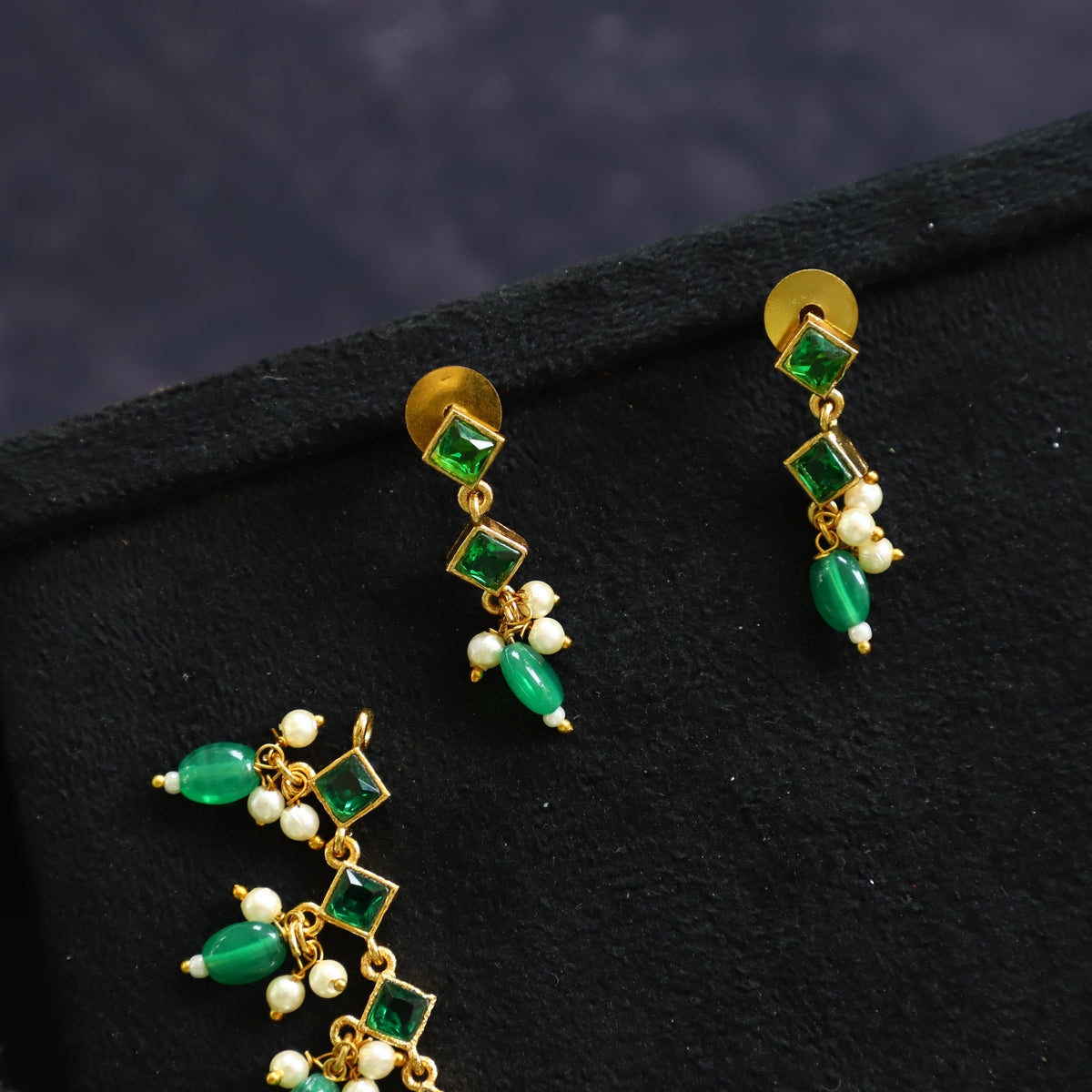 KUNDAN NECKPIECE