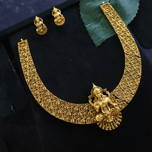 RISHI NECKPIECE