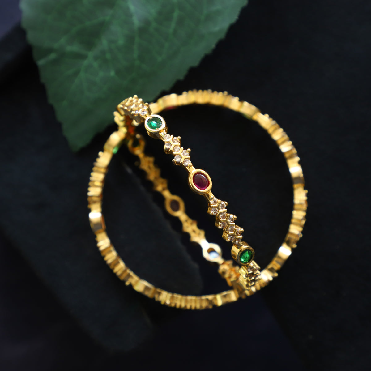 TRENDY MULTI STONE BANGLE