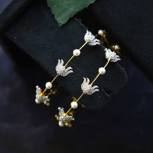 DIAMOND PEARLS BANGLES