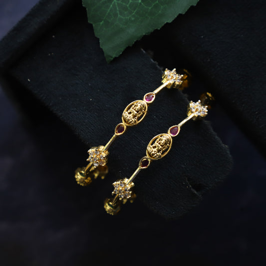 TEMPLET BANGLES