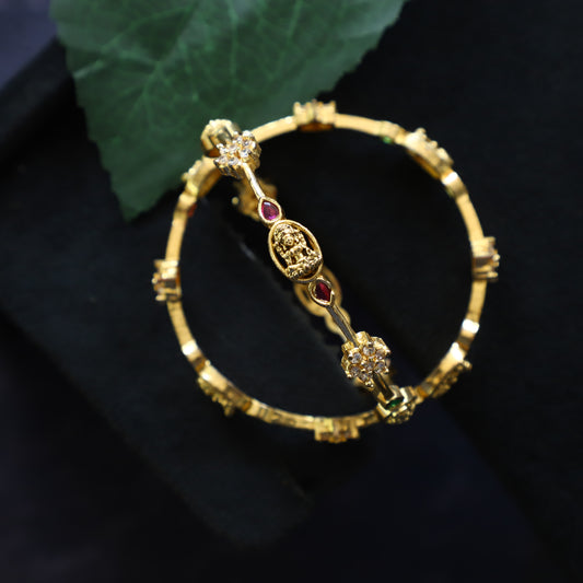 TEMPLET BANGLES