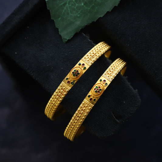 ANTIQUE BANGLE