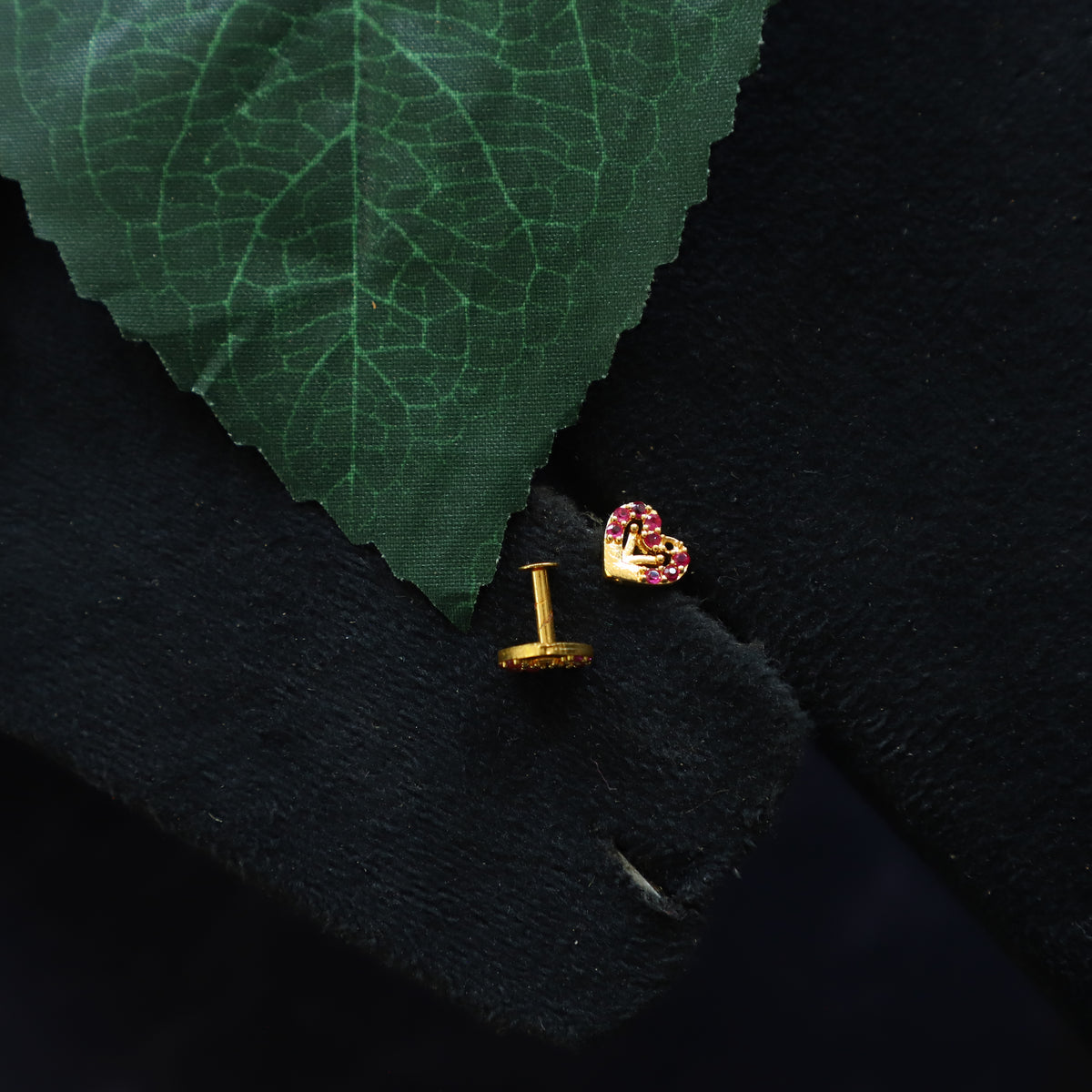 SAINT EARRING