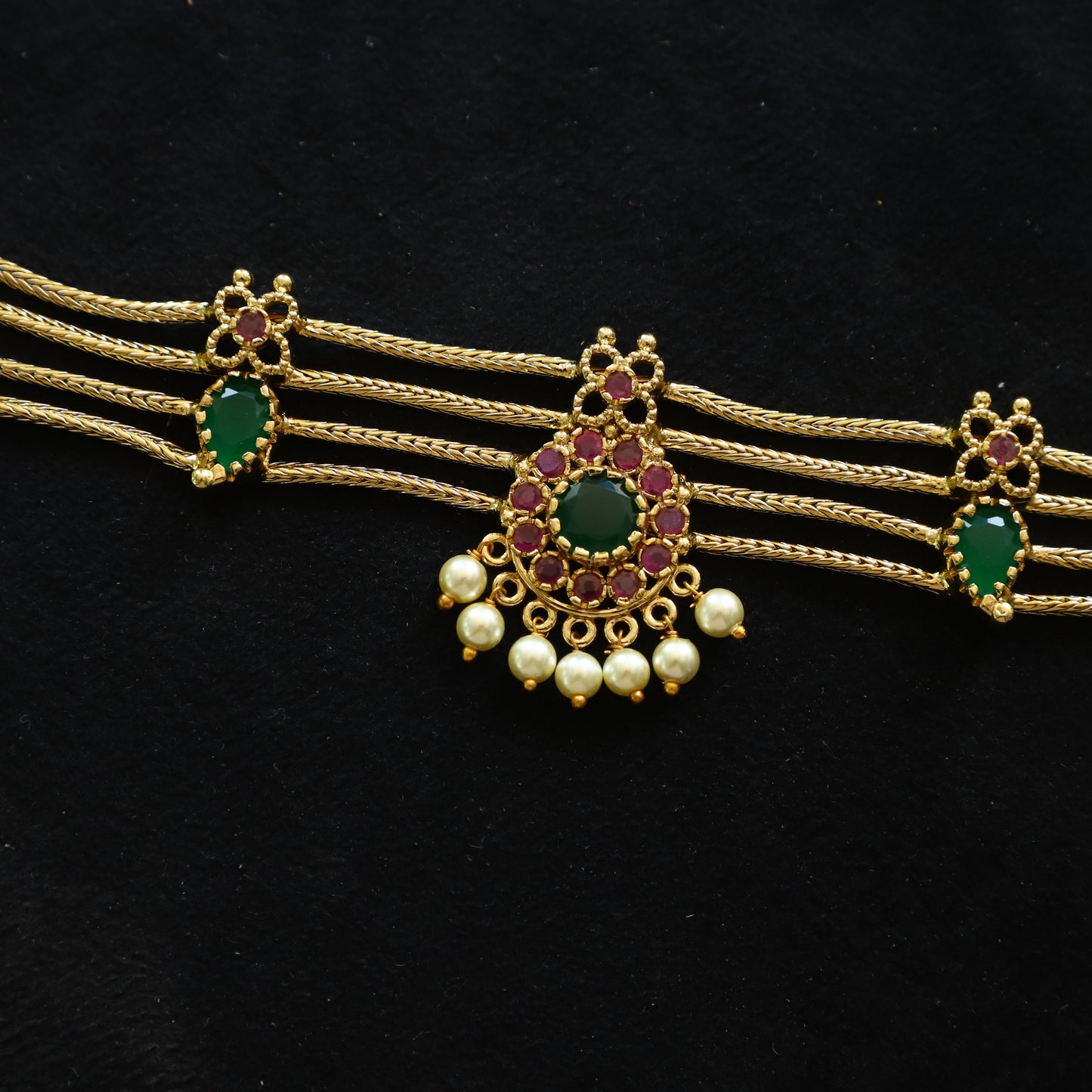KERALA ATTIKAI NECKPIECE