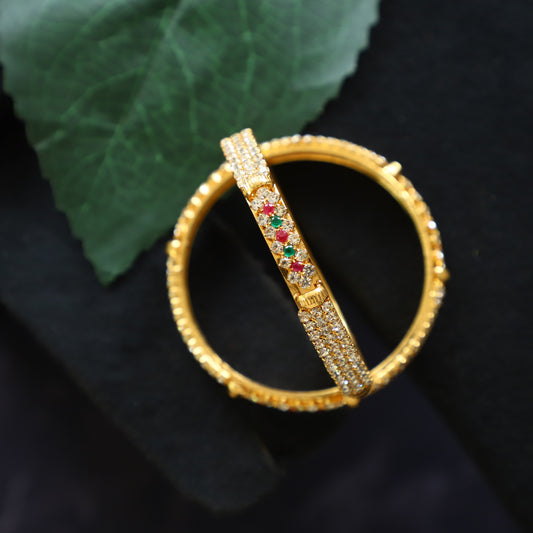 AD AMIKA BANGLES