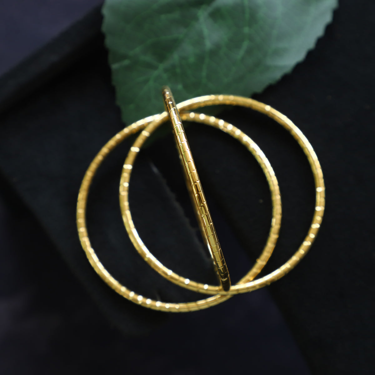 MILO BANGLE