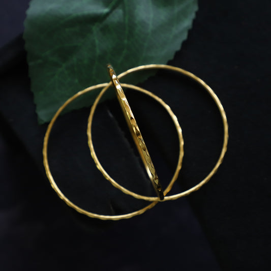 AXEL BANGLE