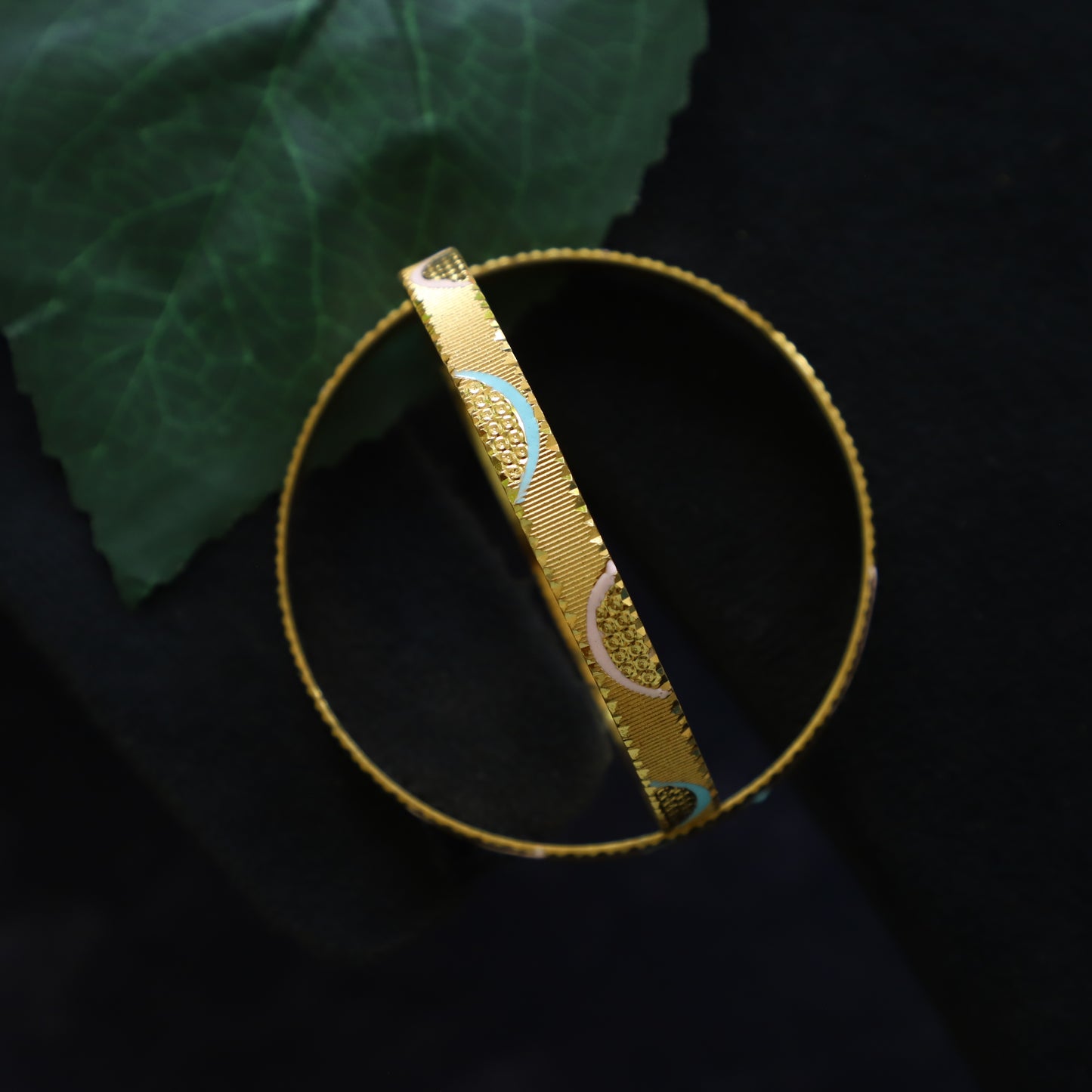 UNIQUE GOLD BANGLES