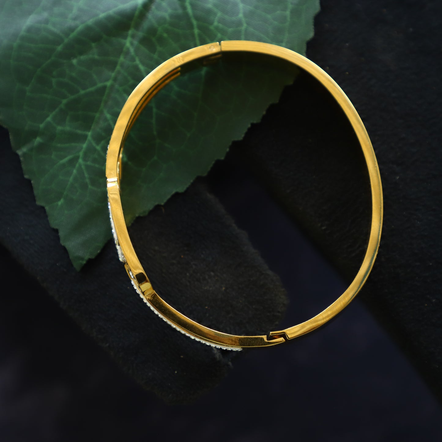 VAANAVI BRACELET