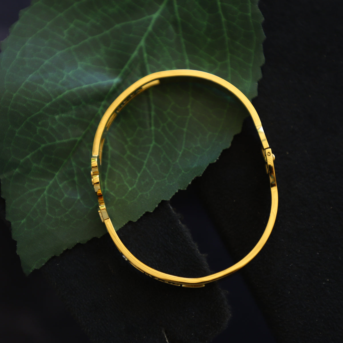 NAVI BRACELET