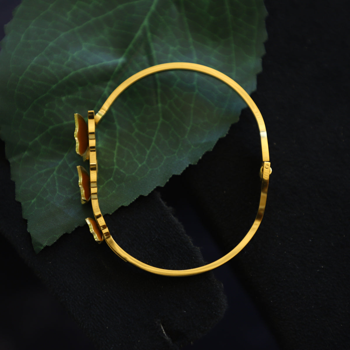 CHARM BRACELET